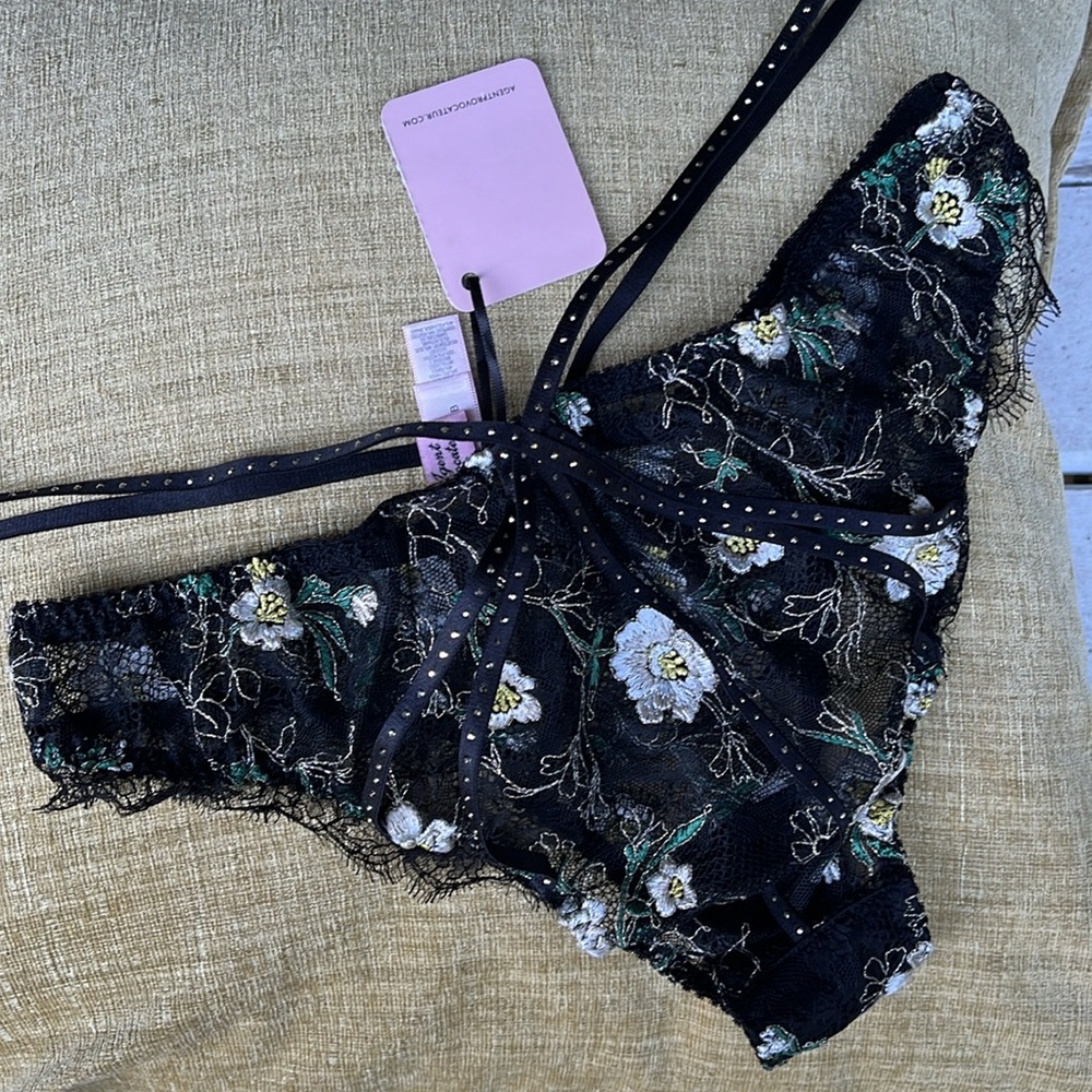 NWT agent provocateur Athena embroidered Swarovski crystal lace brief 4 - Picture 7 of 15